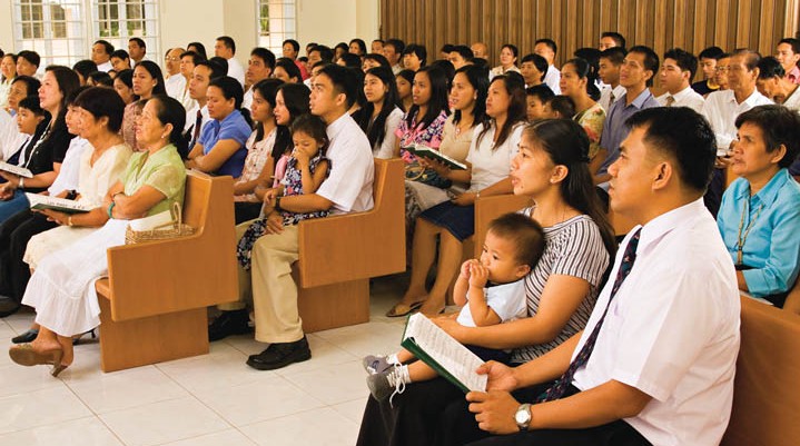 mormon-church-meeting