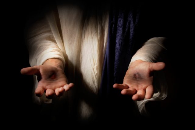 Christ' showing nail marks