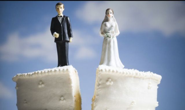 Does Luke 16:18 mean that a woman can’t marry a divorced man?