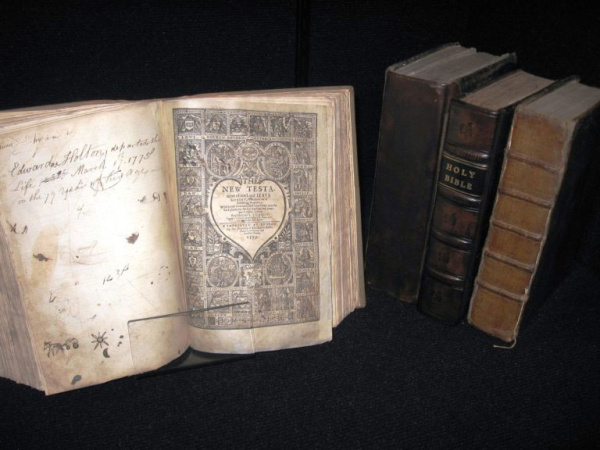 What are the differences between the Geneva Bible and the King James Version?